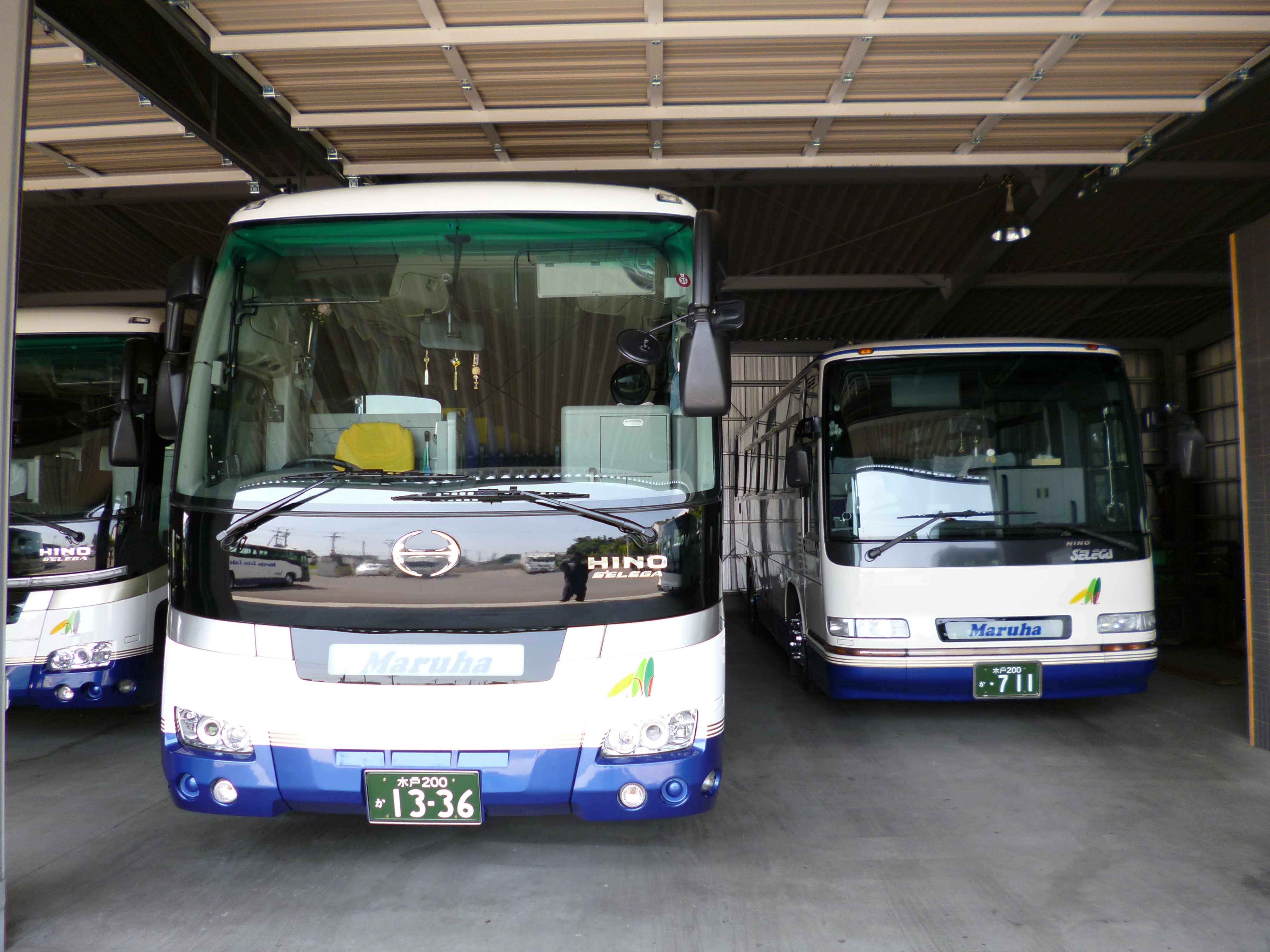 【中型バス】三菱エアロ